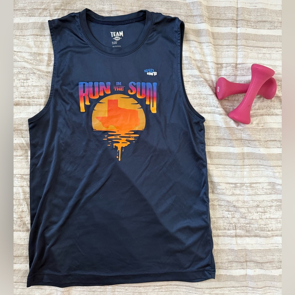 💪🏻 Team 365 Navy Run in the Sun Tank Small (unisex/men’s cut)